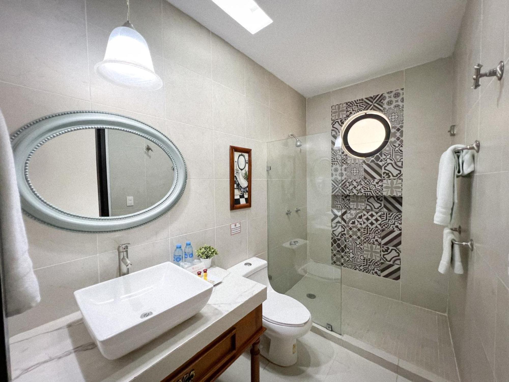Hotel Fundadores Valladolid  Kültér fotó